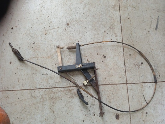 Conjunto pedal acelerador Volare A6