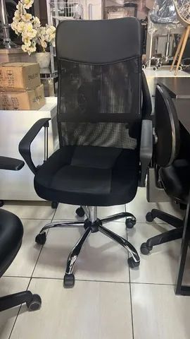 Cadeira para escritório Detroit giratória. Produto NOVO 