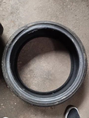 02 Pneus Delinte 205/35R18 Usados - Foto 3
