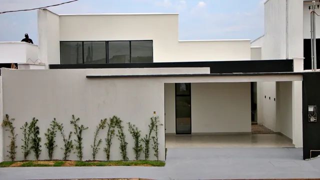 Casa à venda com 8 Quartos, Condomínio Rio Branco, Goiânia - R