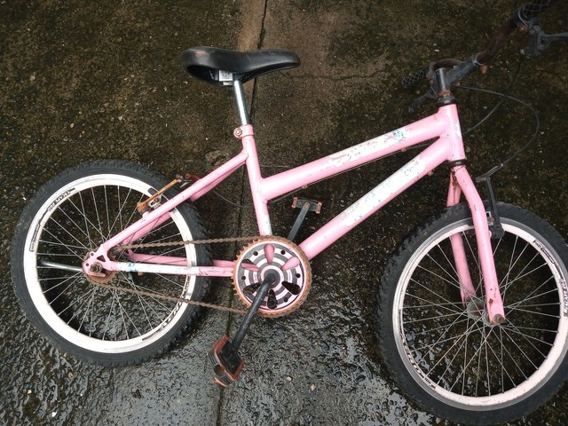 Bicicleta aro 20 folha aero rosa