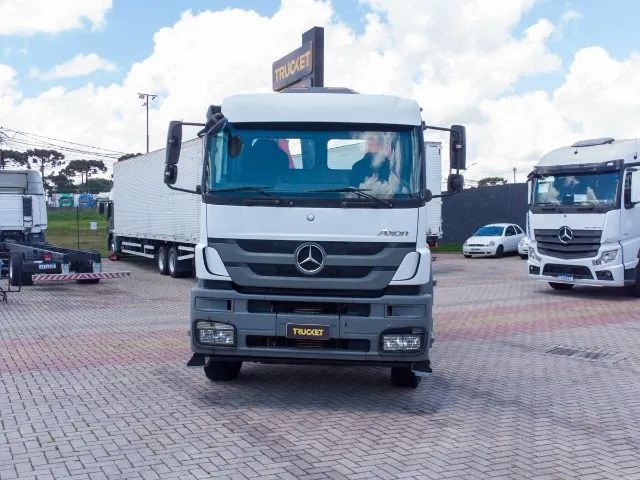 Mercedes-Benz Axor 3344 - 6x4 - 2019 - Munck 45 Palfinger - Foto 2