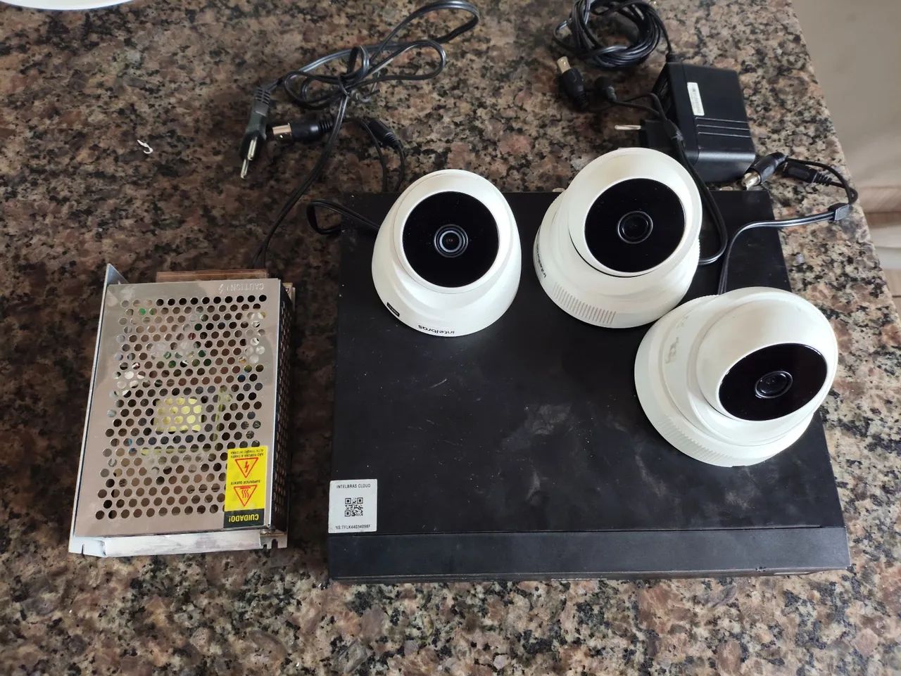 DVR 16 canais + 3 Câmeras + Fonte 10a - Foto 2