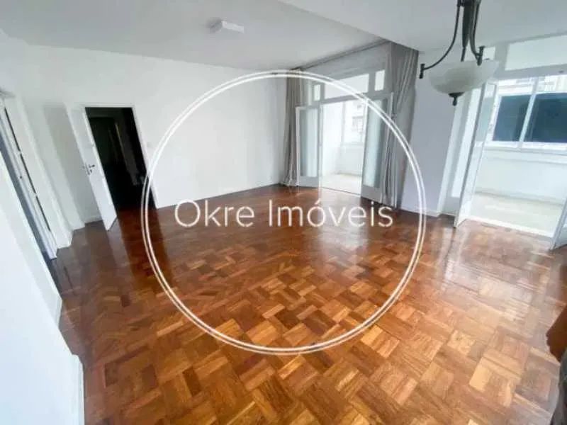 Apartamento na Rua República do Peru em Copacabana Com 287m², 4 suítes , Completamente Ref