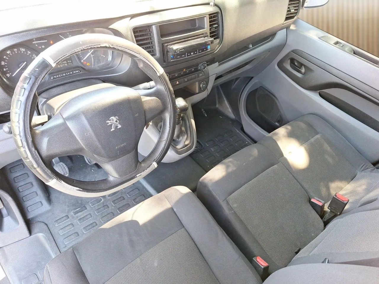 EXPERT BUSINESS PACK 1.6 TURBO DIESEL  BRANCA 2018/2018 - Foto 6