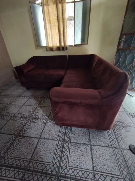 Sofá de canto com  "5 lugares". - Foto 3