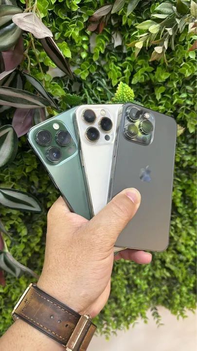 iPhone 13 Pro Max semi