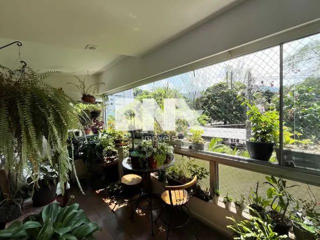 Leblon 3 quartos com 2 vagas e varanda. - Foto 2