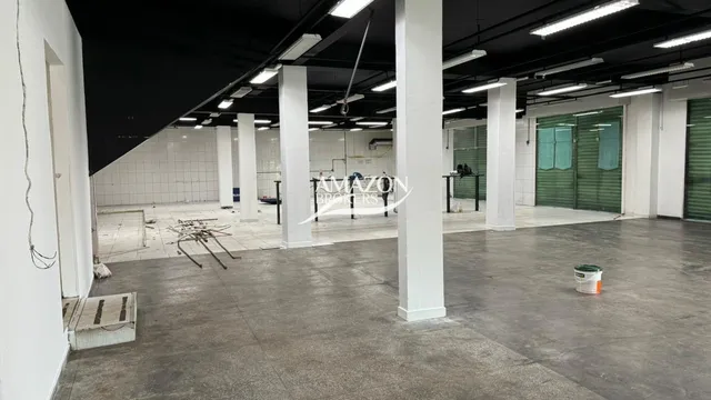 Planalto - Ponto Comercial 940 m2 Av. Constantinopla - Alugo