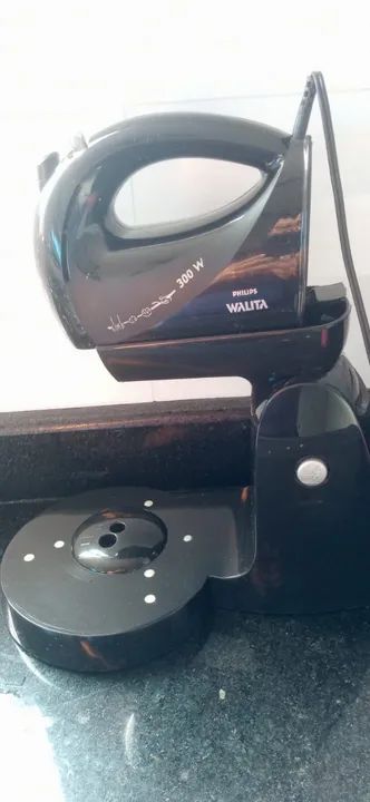 Batedeira elétrica Walita Philips 300W preta perfeita