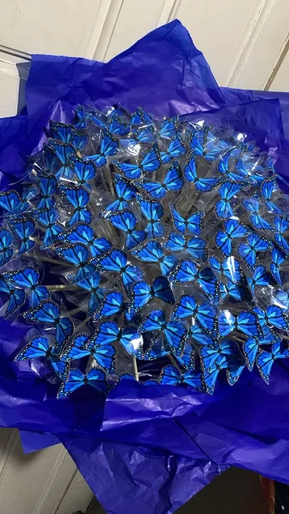 Buquê de 100 borboletas