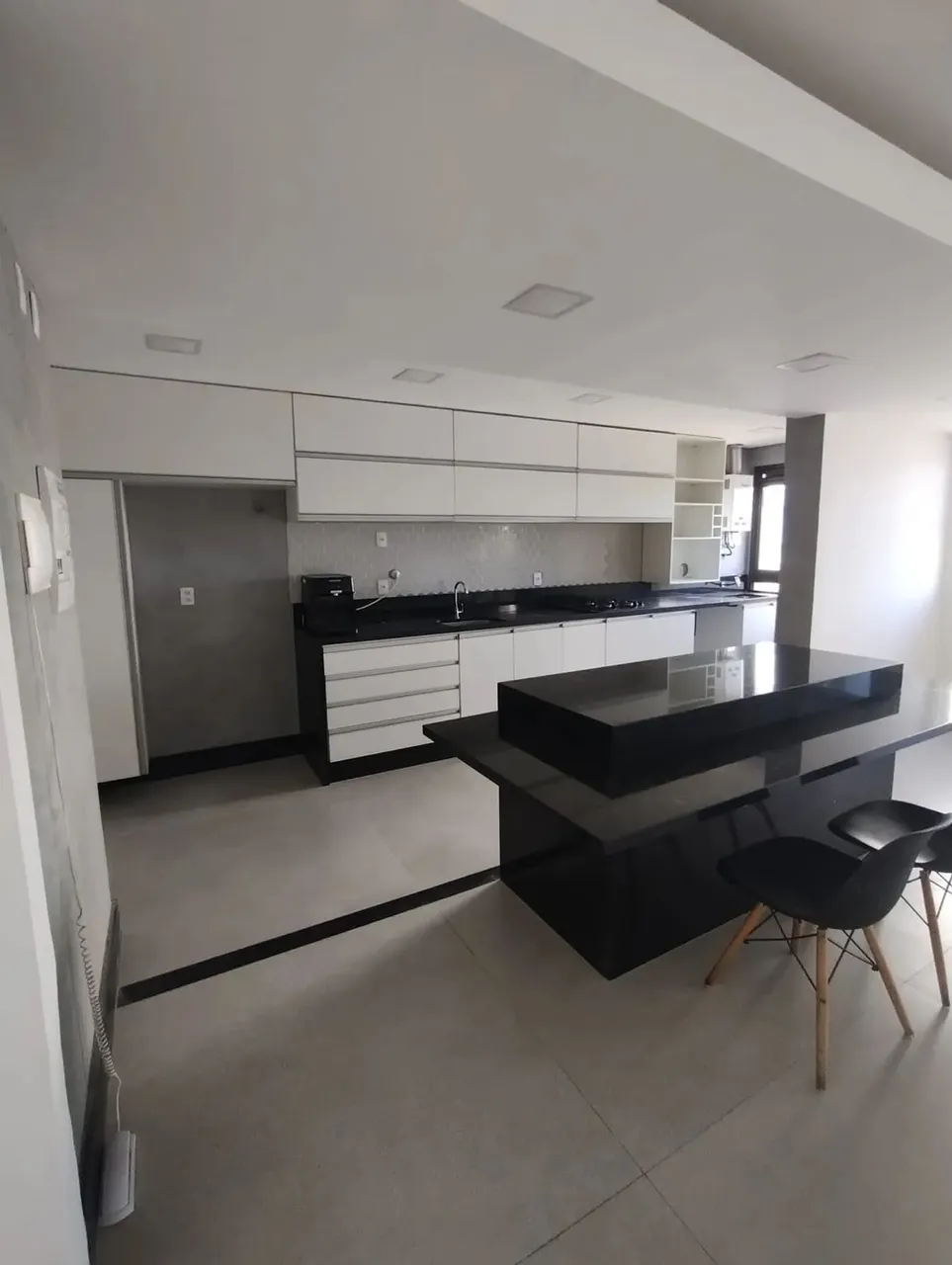 Vendo Peninsula, Amplo 2 quartos (1 suíte)