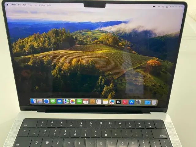MacBook Pro 14