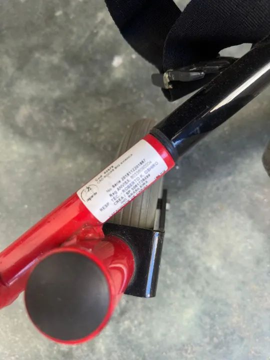 Cadeira de rodas dobrável grande - Foto 3