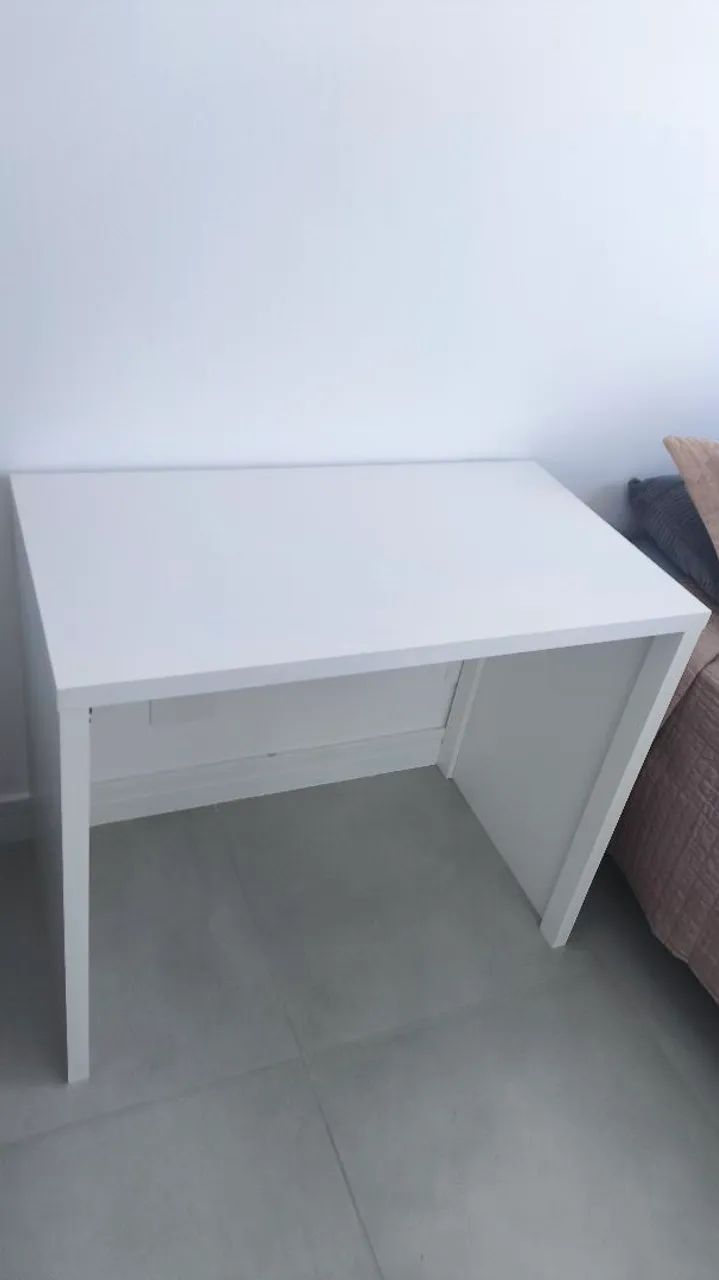 Mesa/ escrivaninha - Foto 2