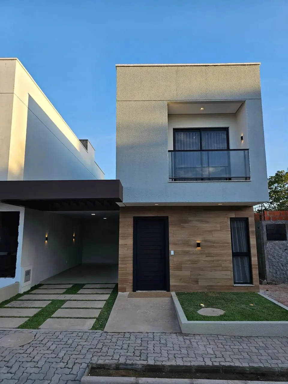 MA02 Casa Duplex em condomínio fechado