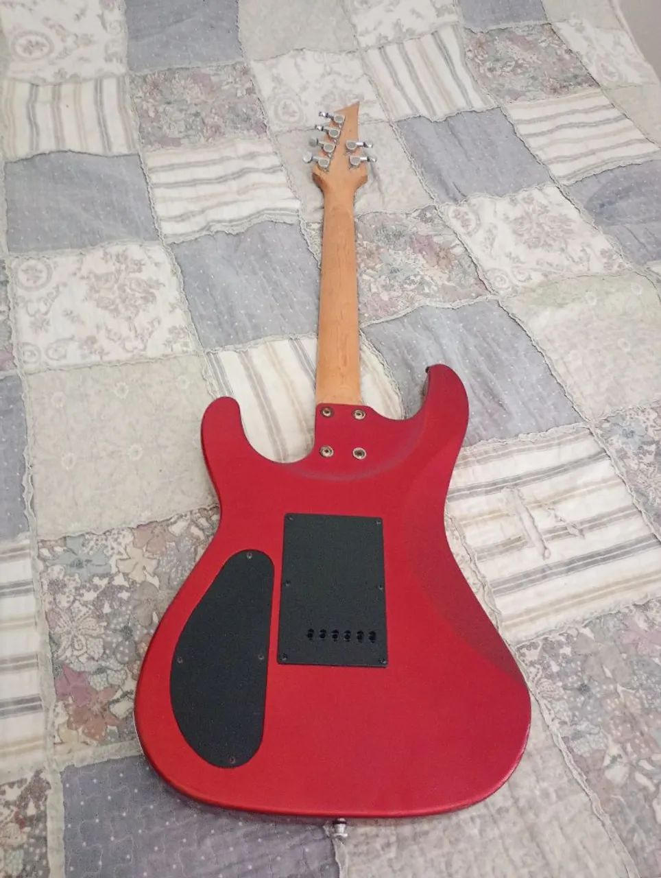 Guitarra Memphis super strato vermelha aceito pedais - Foto 4