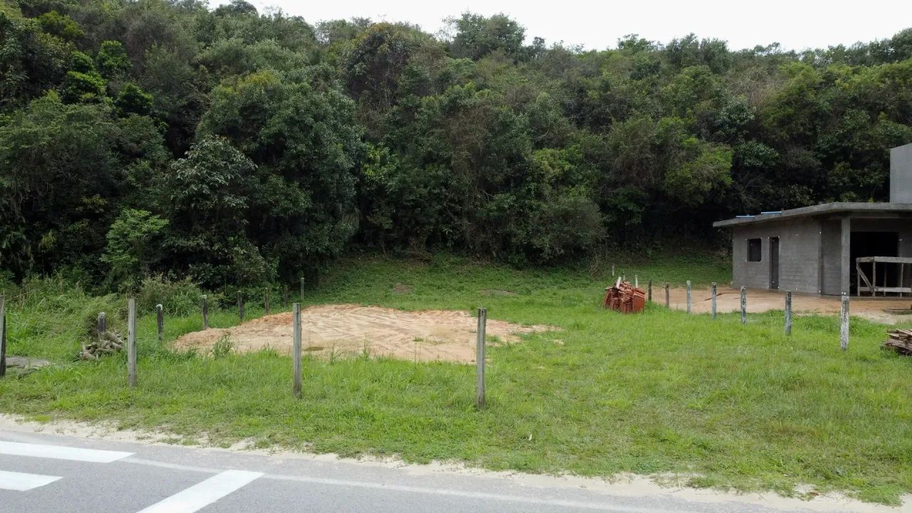 Oportunidade Única: Terreno Plano de 581 m² com Escritura Pública em Areias do Macacu, Gar