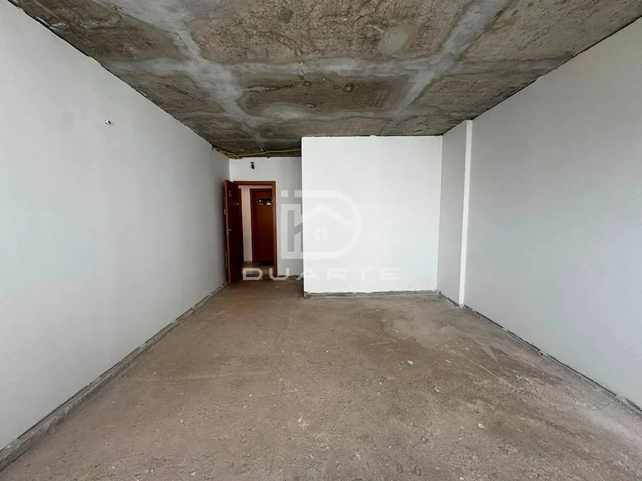 Sala em London Hotel And Offices Anápolis, Centro, 30m²