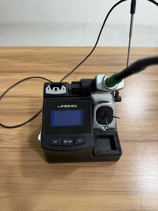 Estação de solda JBC para celular - Foto 4