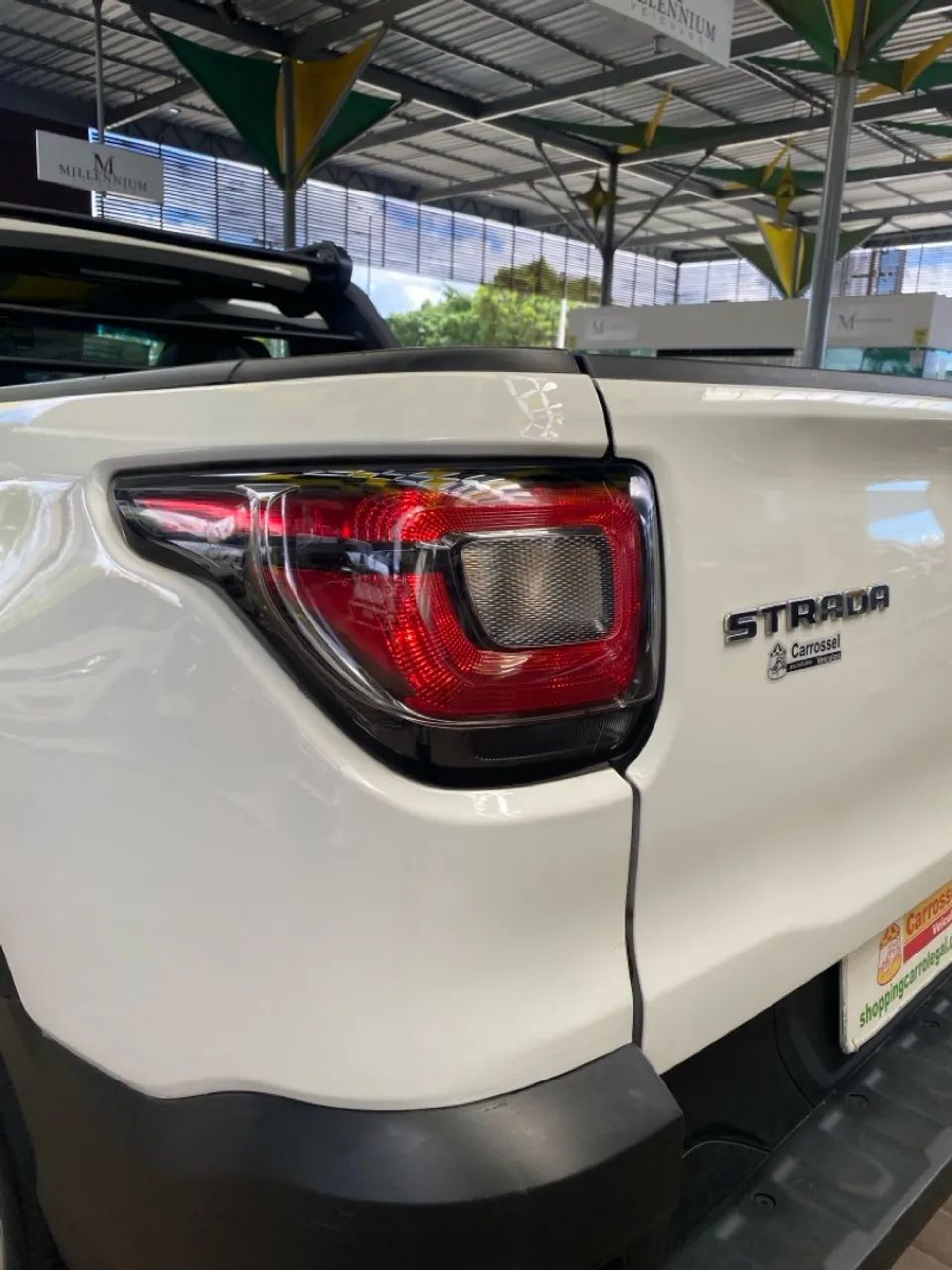 Fiat Strada Endurance 1.4 Flex 8V CS Plus 2023 - Foto 4