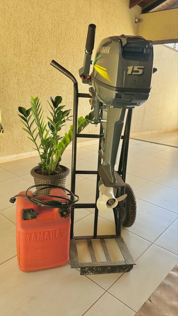 Motor de Popa Yamaha 15 HP - Ano 2016 - Foto 2
