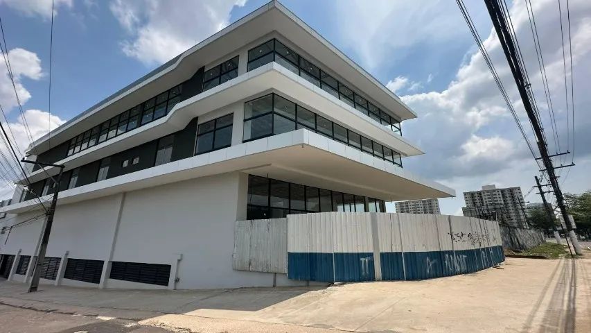 Prédio comercial - 