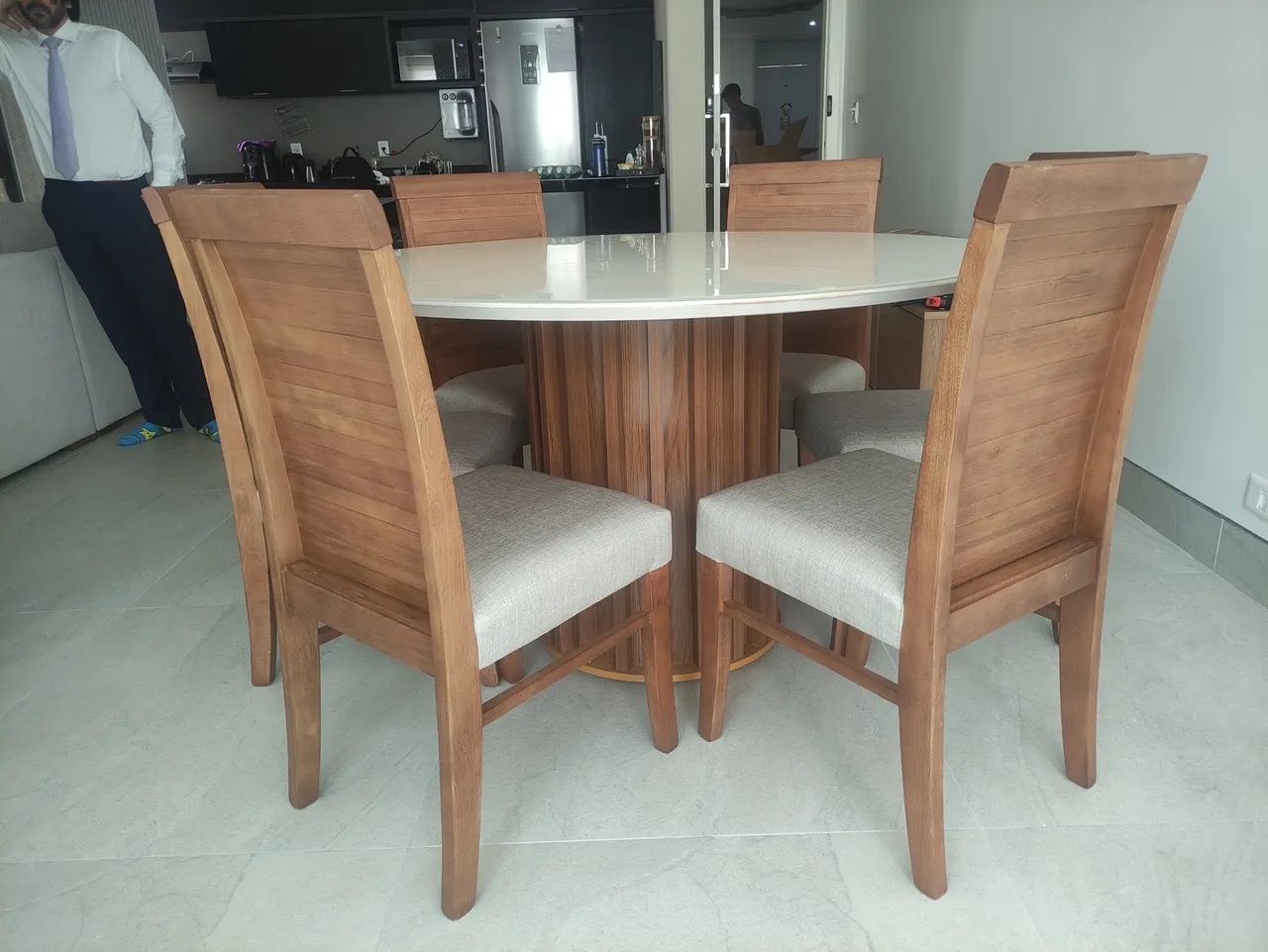 Mesa de jantar nova madeira  - Foto 3