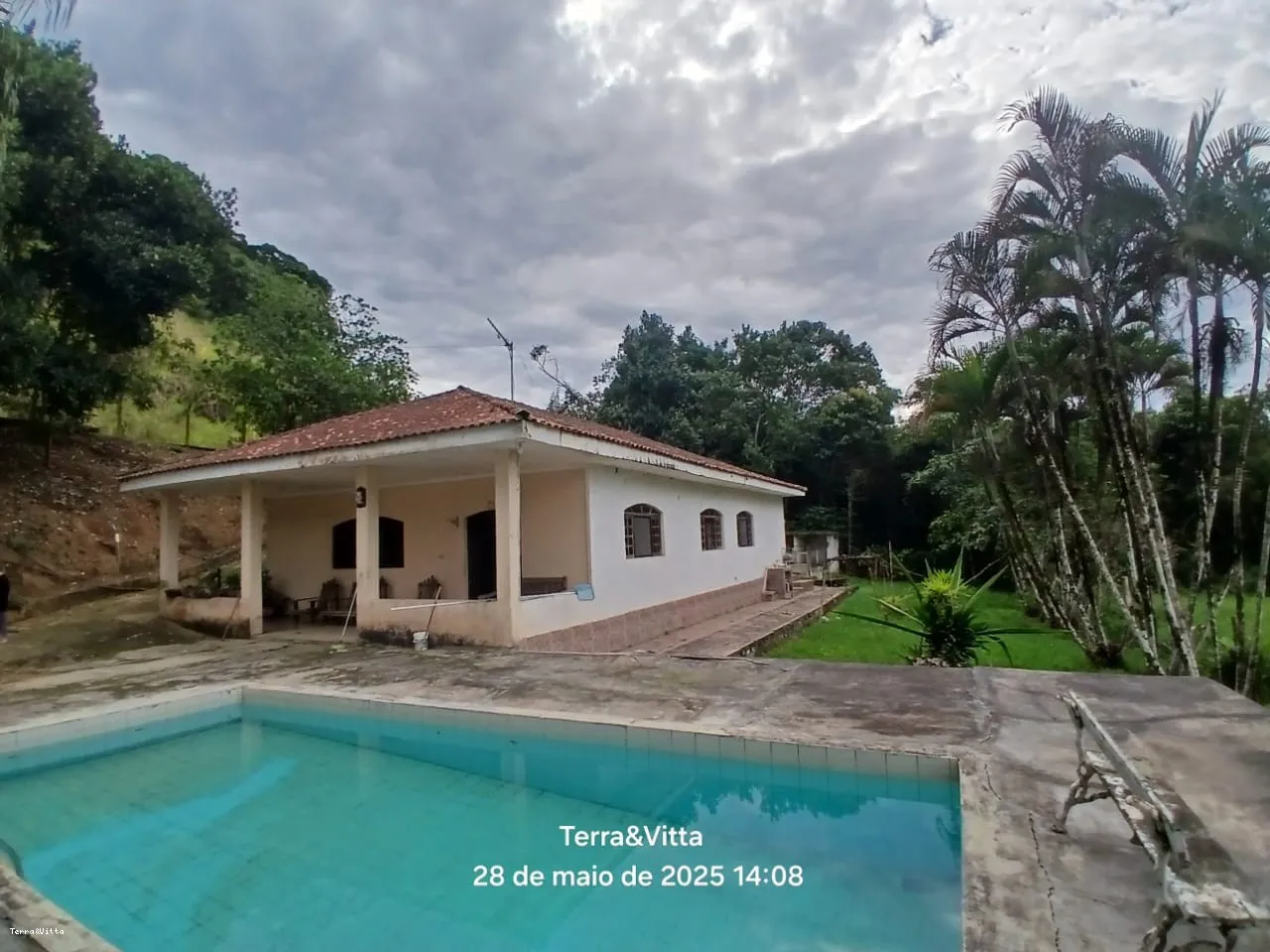 Chácara para Venda em Miracatu, Centro, 7 dormitórios, 7 suítes