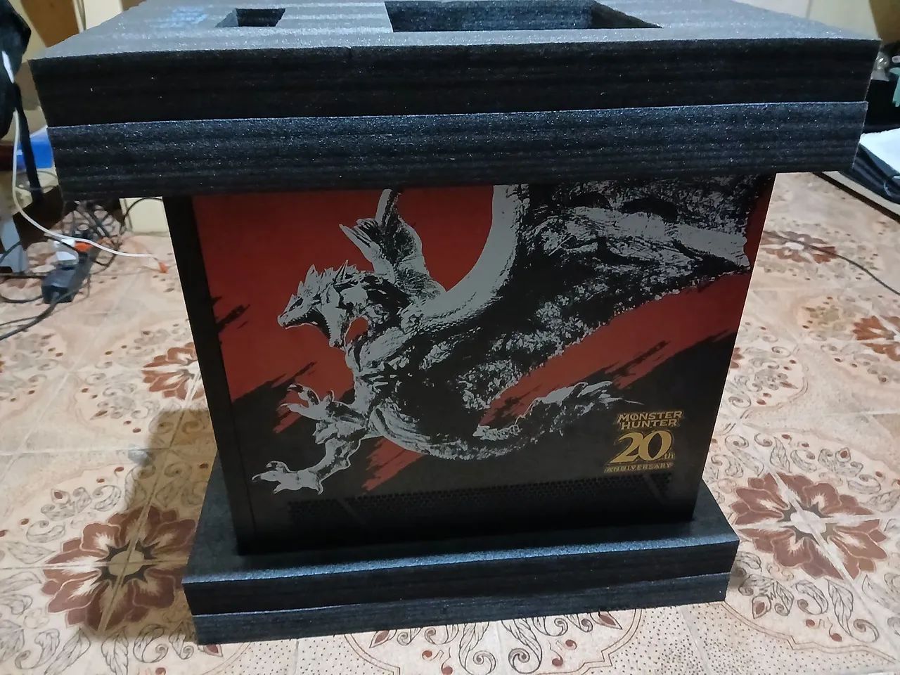 Computador Gamer Monster Hunter Aniversário 20 anos - Kit Completo Colecionador raro - Foto 2
