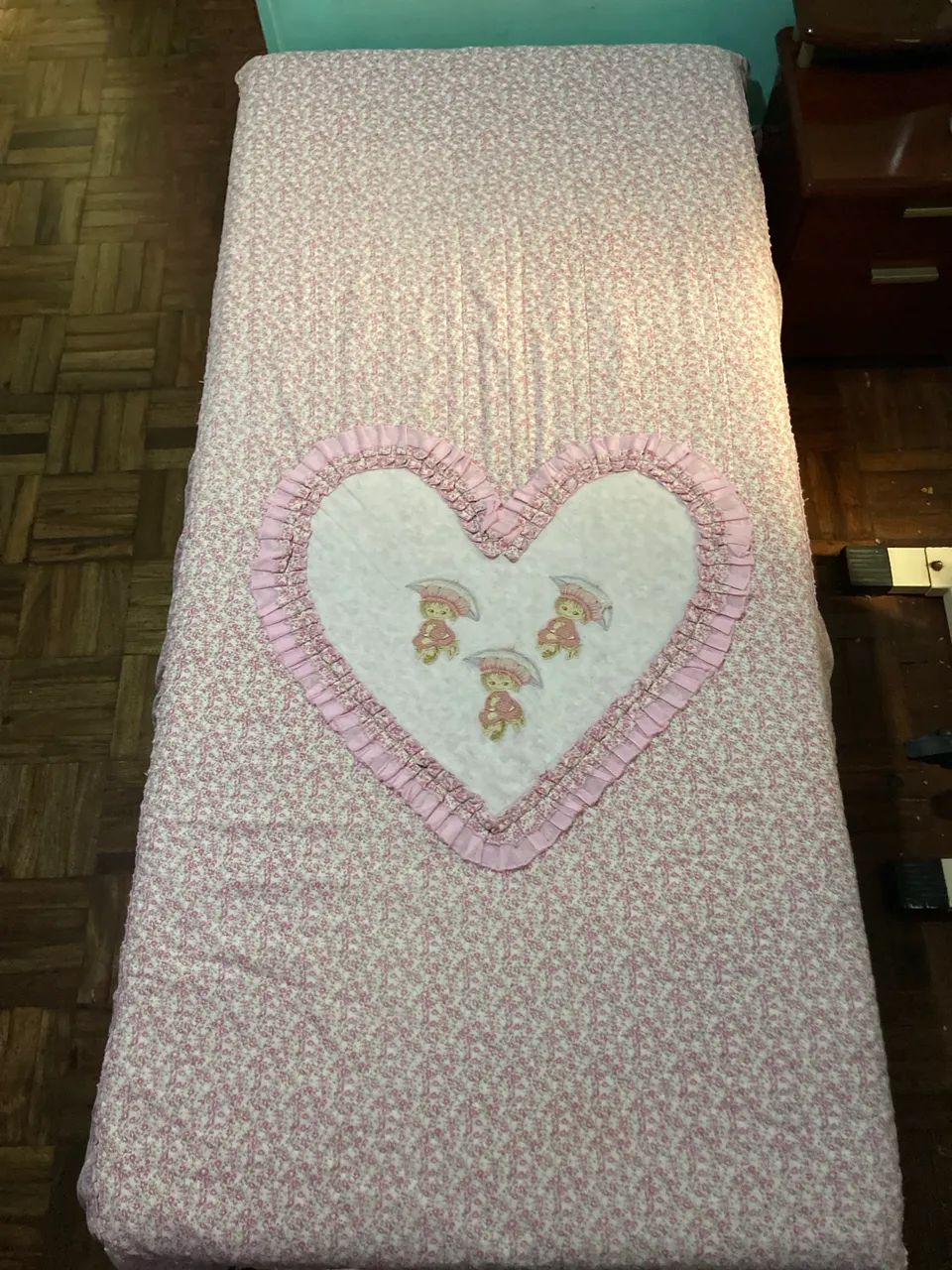 Colcha de Cama de Solteiro Feminina Rosa com Flores Rosa