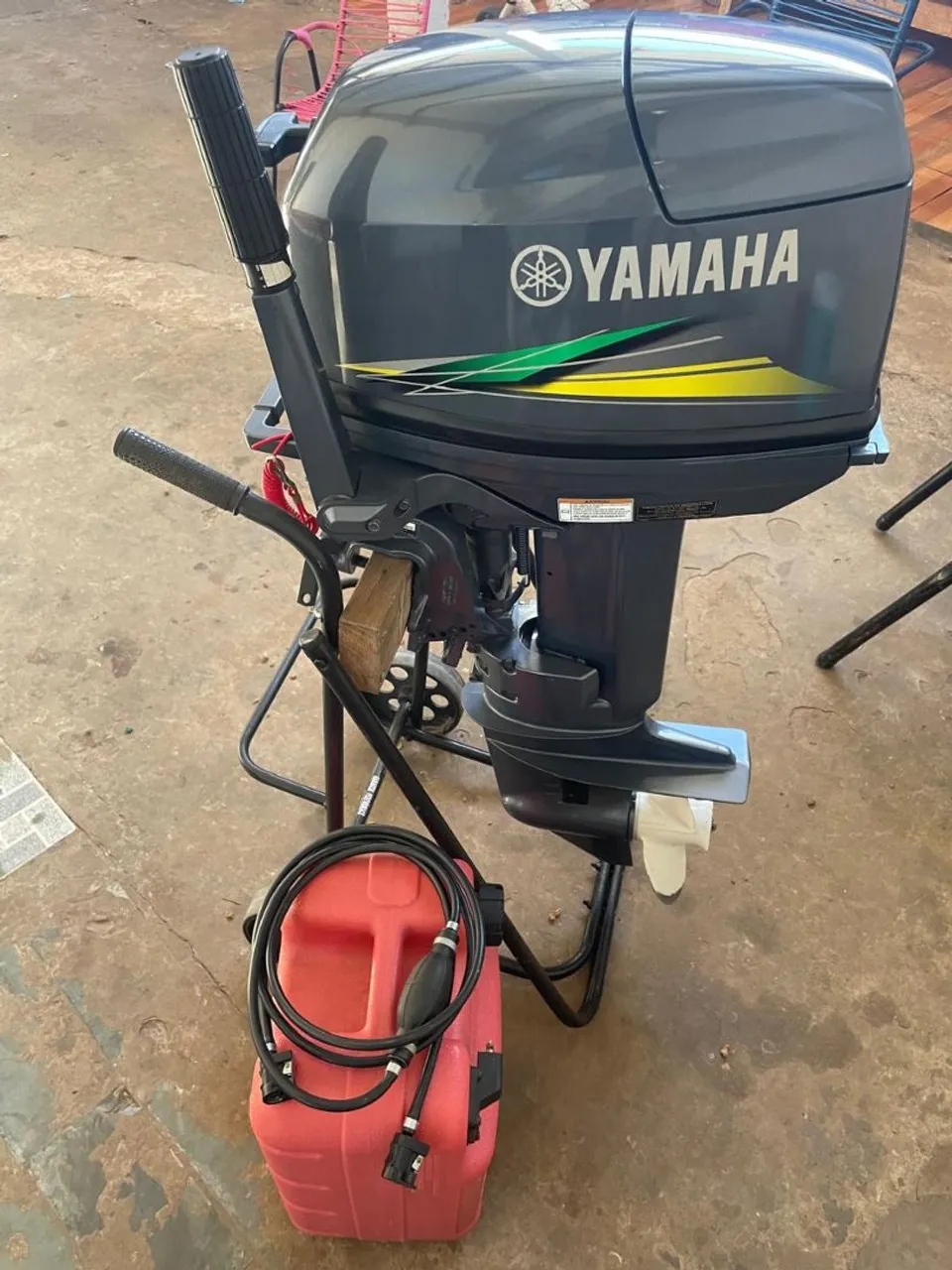 Vendo motor, barco e carretinha