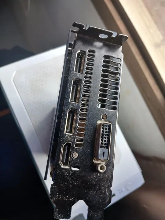 Placa de Vídeo PowerColor rx 570 - Foto 3