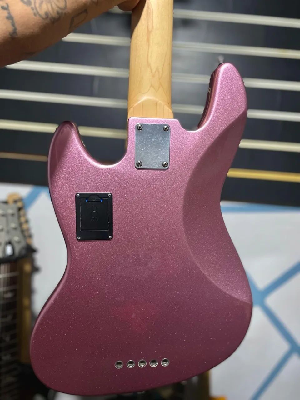Baixo Sire V7 Marcus Miller - Foto 2