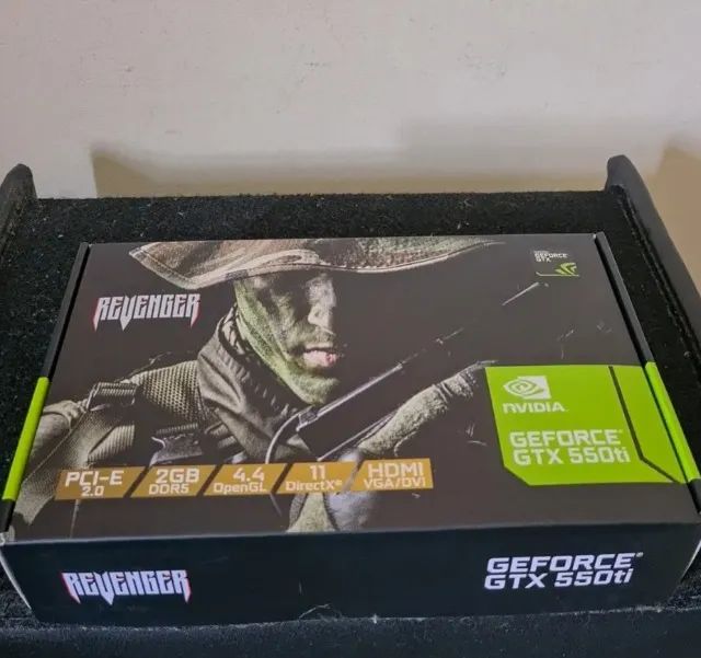 Placa de Vídeo: GTX 550 TI (NA CAIXA)