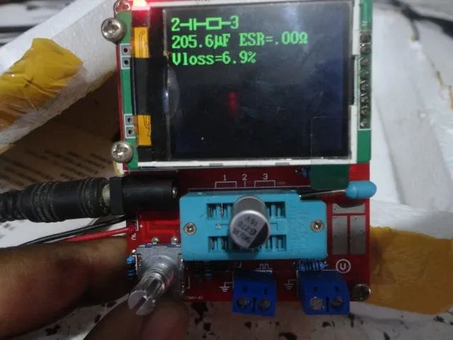 Multe testador Componentes Ohmímetro Capacímetro  Esr Transistor - Foto 3