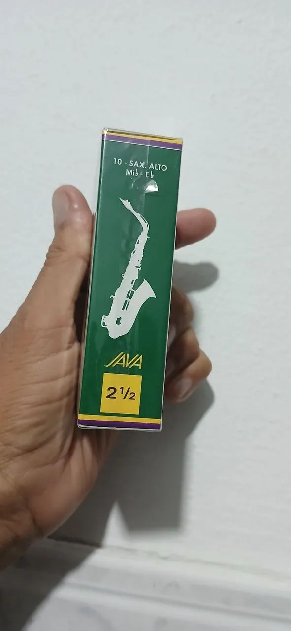 Vandoren Java Eb Alto Saxophone Reeds 2.564288117514369121