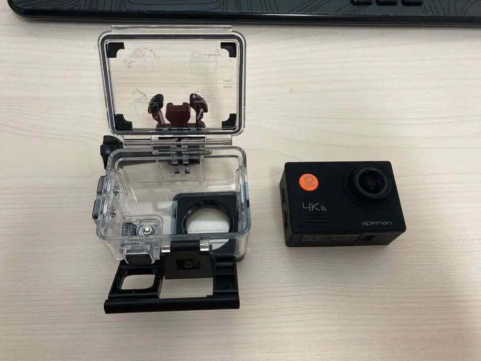 Câmera Ação Apeman A79 4k/wifi/+case à prova d'água 40M/2 bateria/+kit completo acessorios - Foto 2