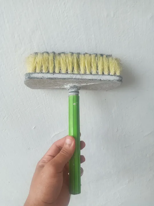 Pincel broxa de parede