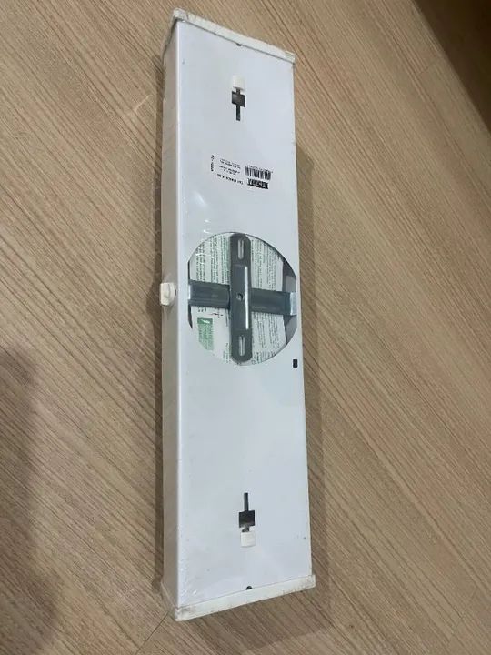 Capa Luminária Compacta Chapa Taschibra Cor Branco 110V/220V - Foto 3