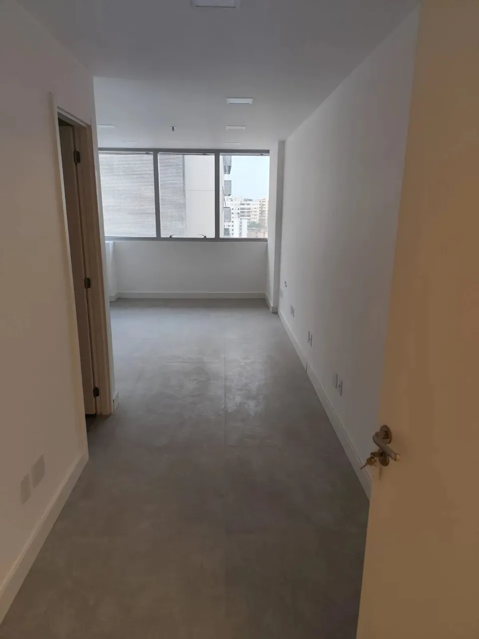Sala para locação Dom Offices