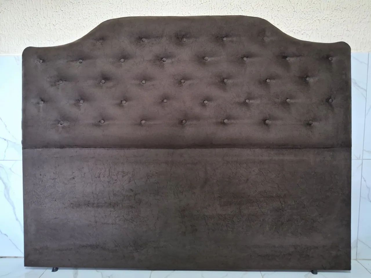Cabeceira de Cama Queen Size em Suede Marrom