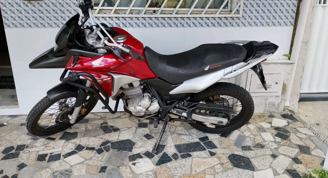 Vendo XRE 300 2015