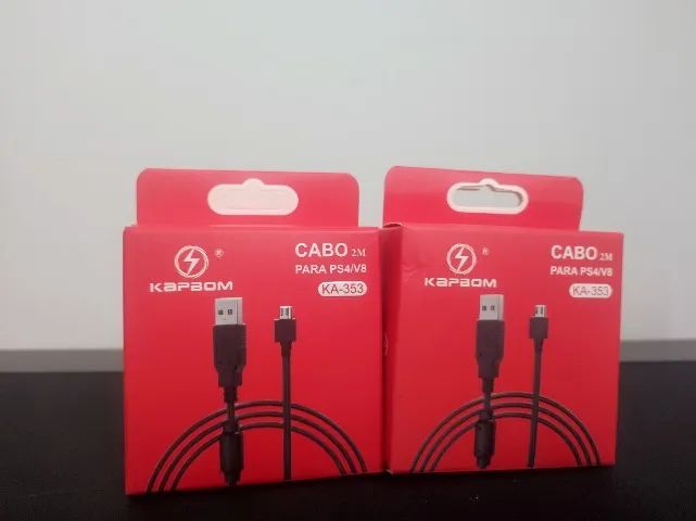 Cabo para controles de PS4 2 metros - Novo