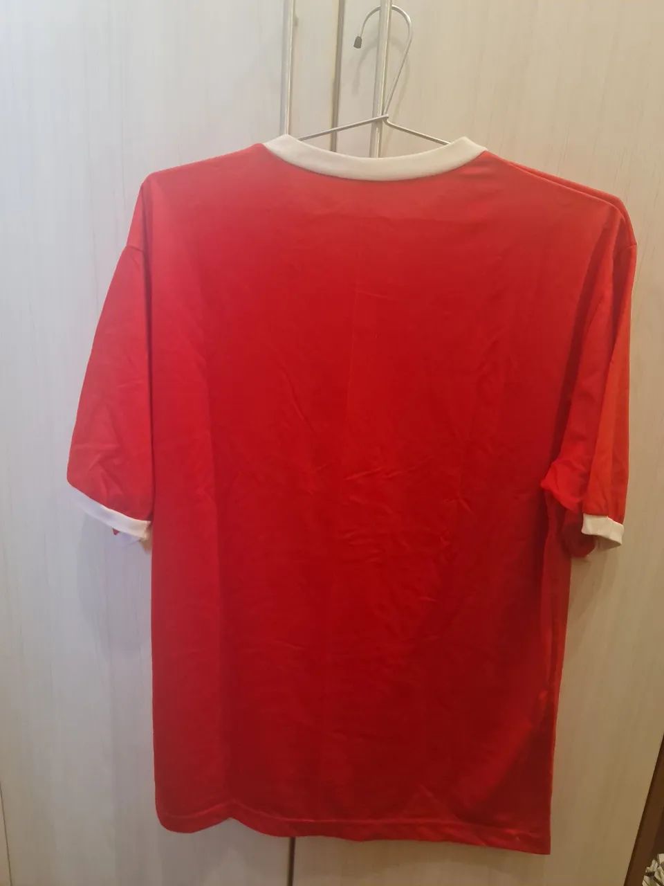 Camisa RETRO de Futebol Adidas - internacional - Tamanho M - Foto 4