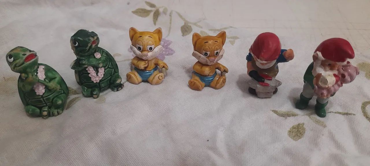 Brinquedos antigos Kinder ovo