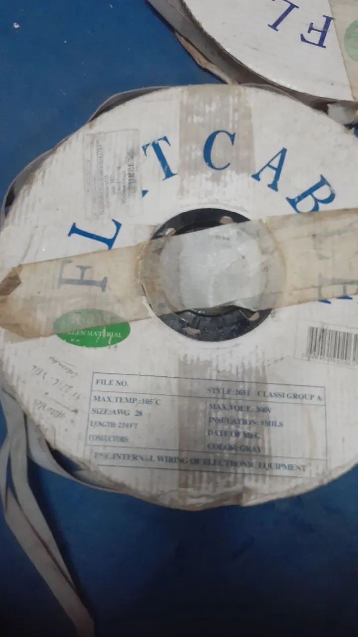 Cabo de rede FLAT CABLE 2651 VW-1 - 250ft - Foto 3