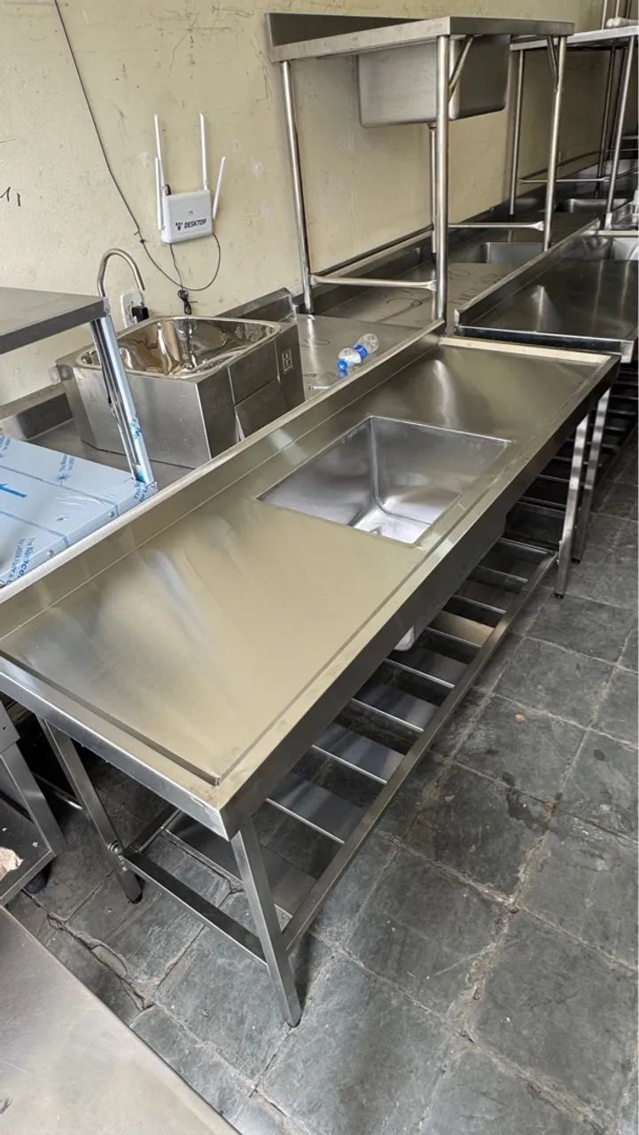 Pia de Inox Industrial com Cuba 1,80 x 0,60 - Foto 4