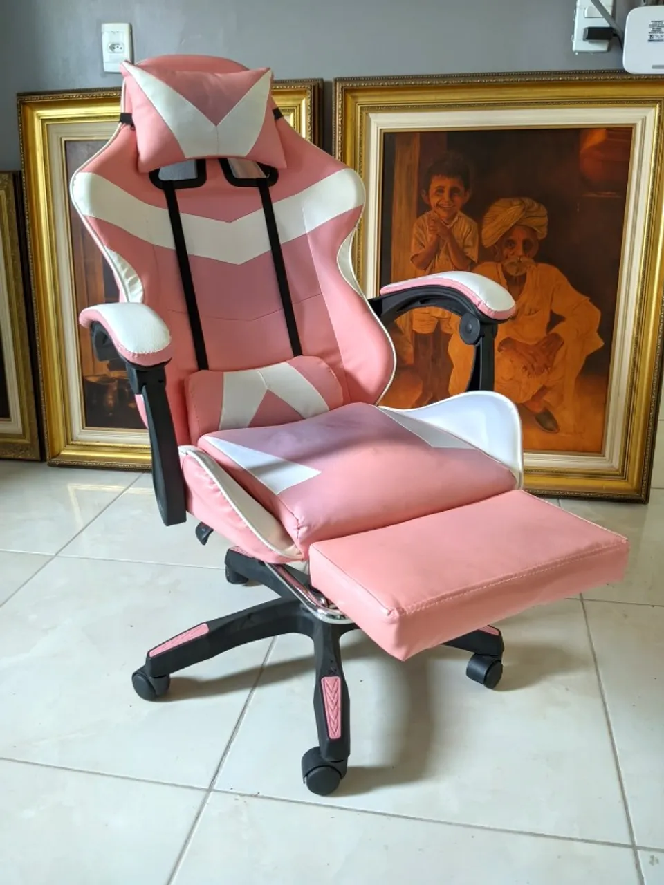 Cadeira Gamer Stillus Ergonômica Com Apoio Para Os Pés - Rosa Chiclete Ótimo Estado!