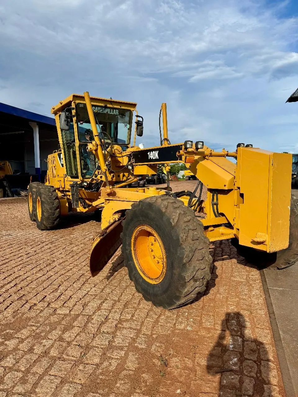 Motoniveladora caterpillar 140k ano 2014